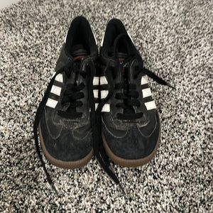 Adidas Sambas indoor soccer shoe